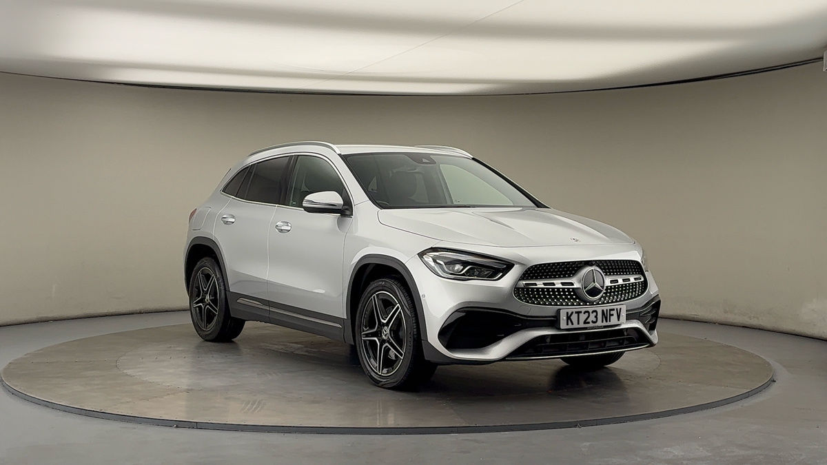 Mercedes-Benz GLA Sticky Header Image