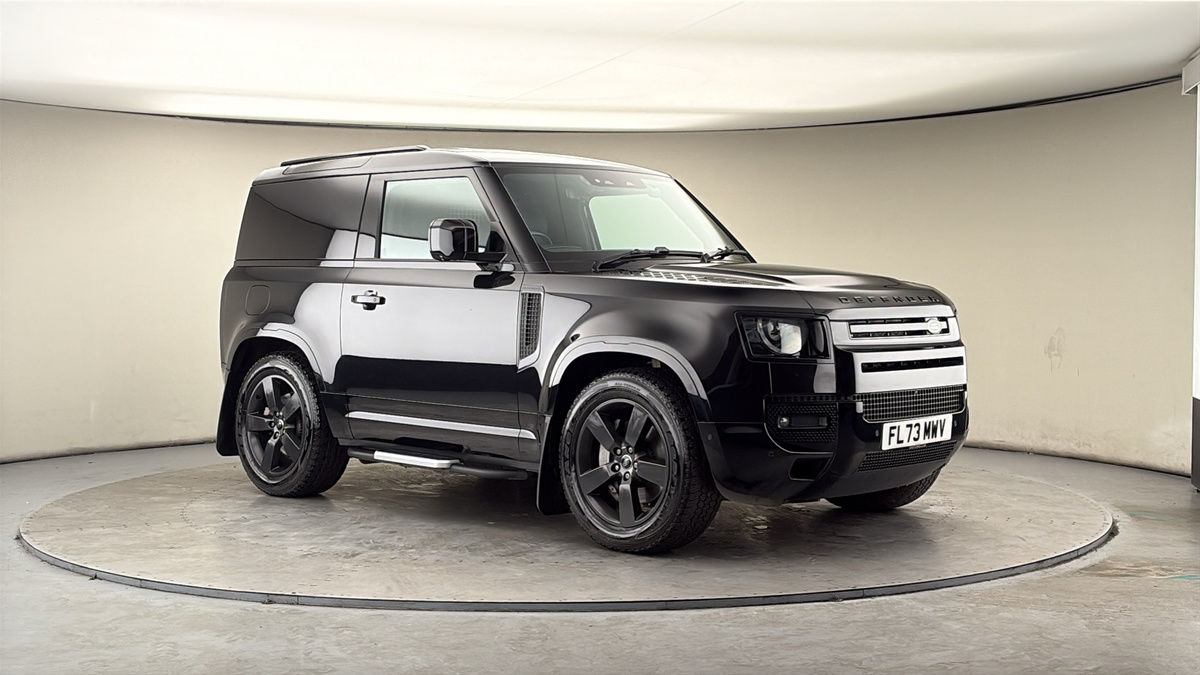 More views of Land Rover Defender 90