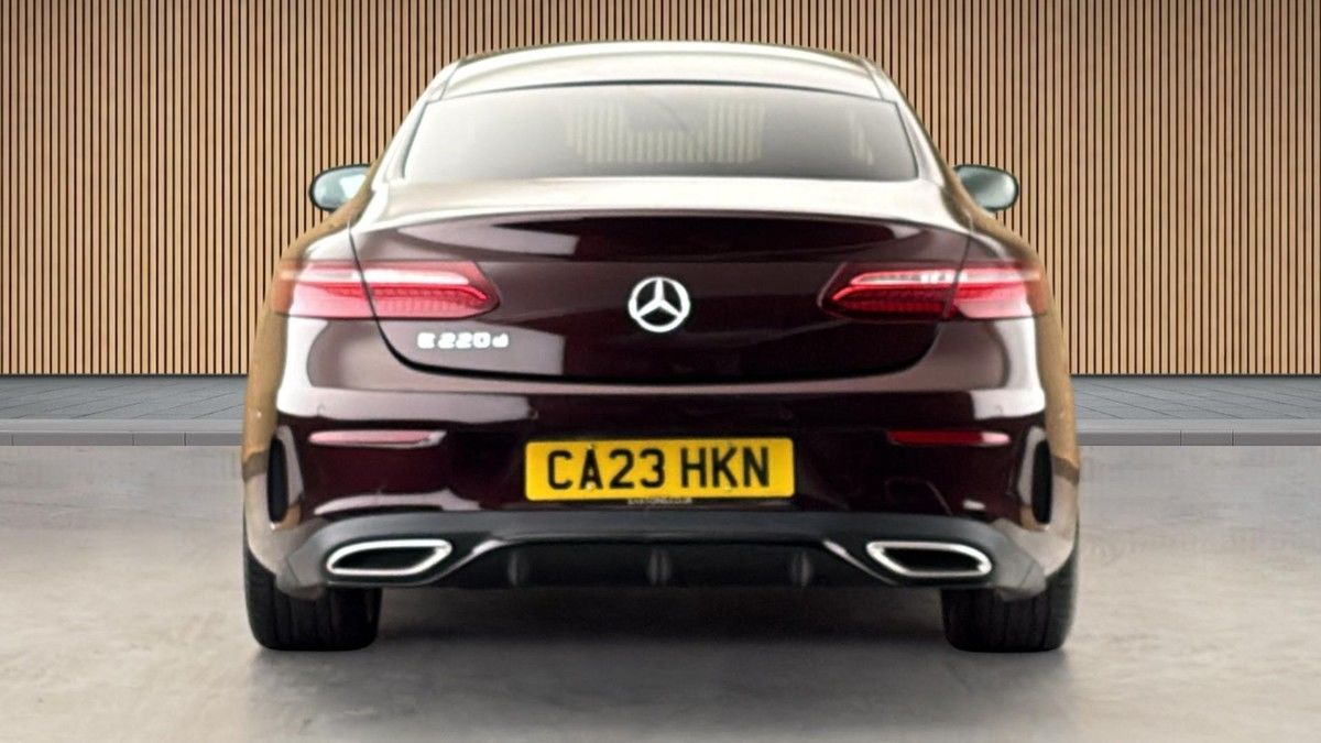Mercedes-Benz E Class Image 4