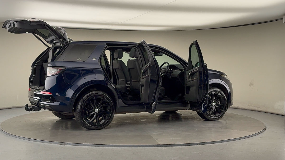 More views of Land Rover Discovery Sport