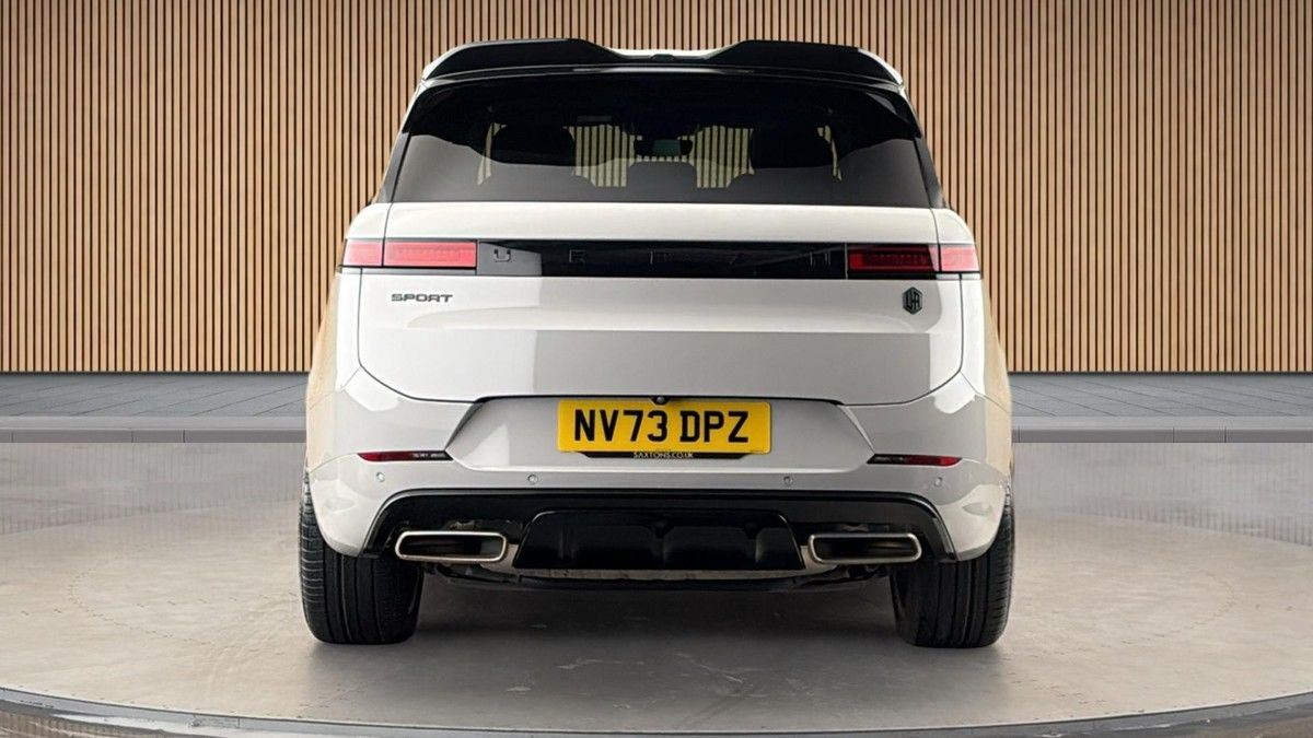 Land Rover Range Rover Sport Urban Image 4