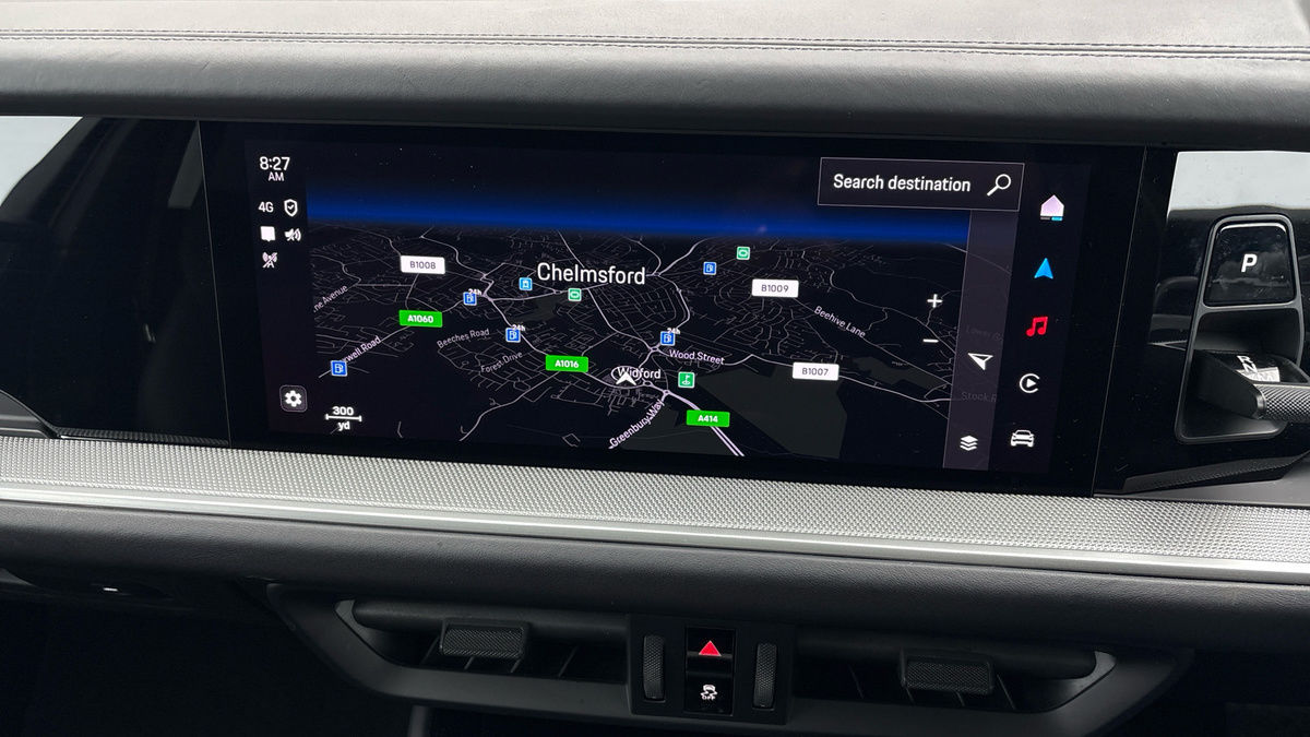 Porsche Cayenne Image 17