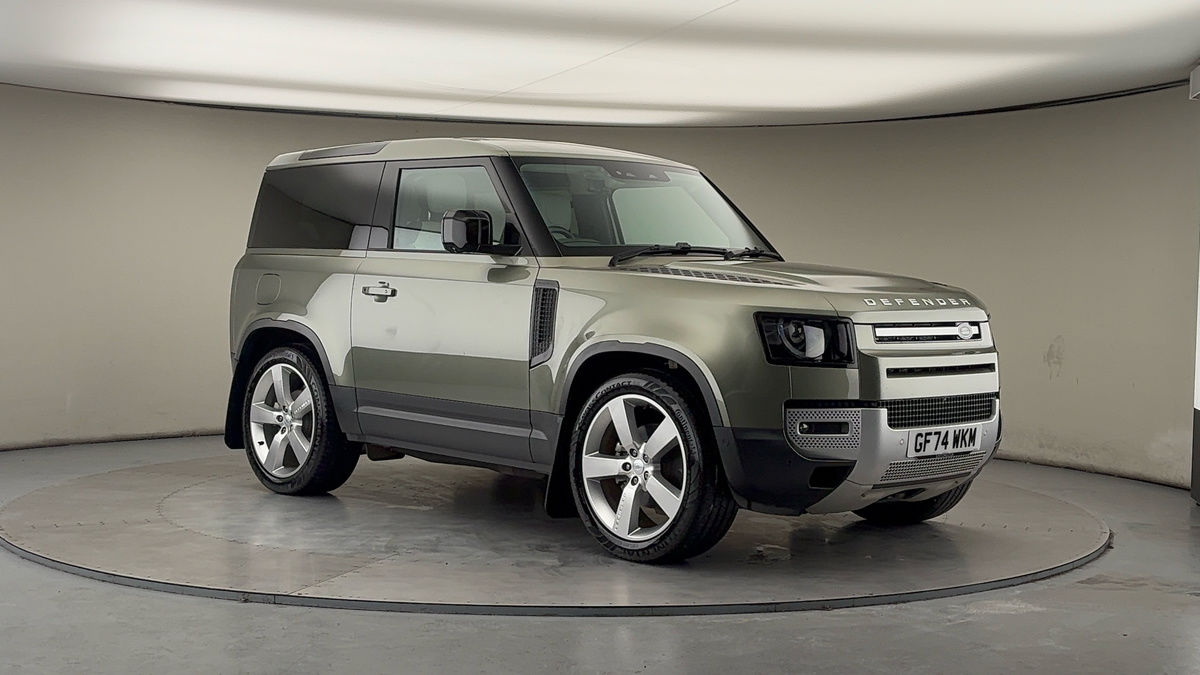 More views of Land Rover Defender 90