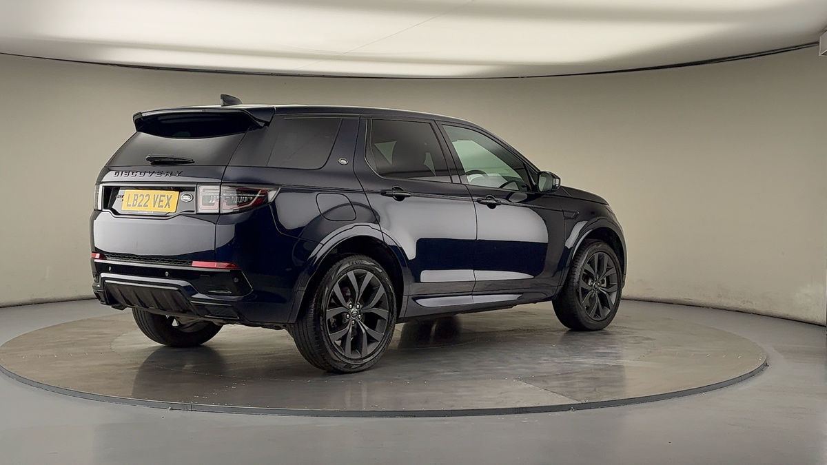 Land Rover Discovery Sport Image 21