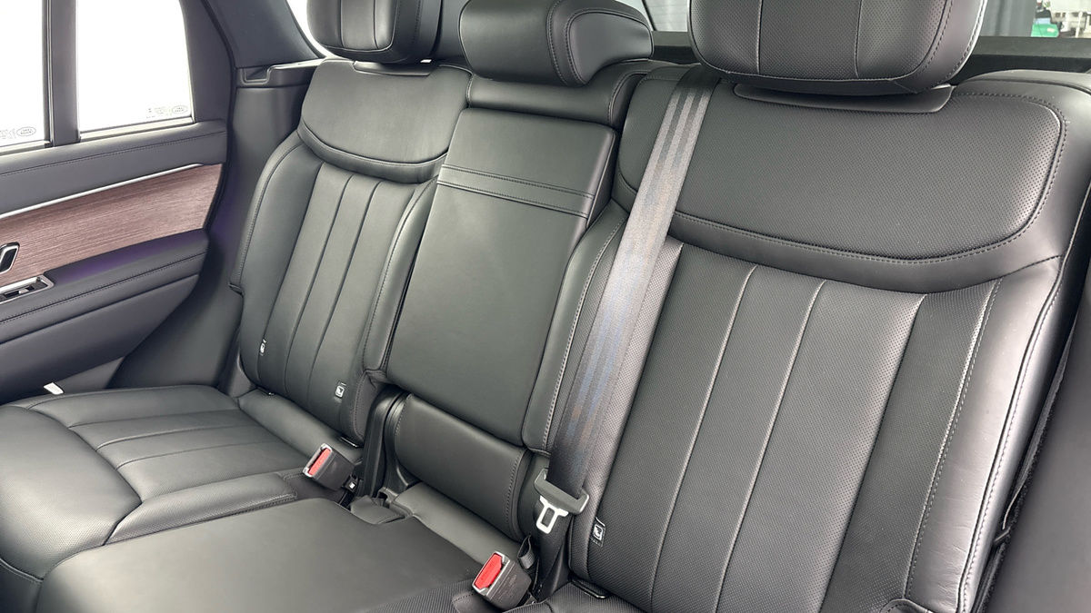 Land Rover Range Rover Image 8