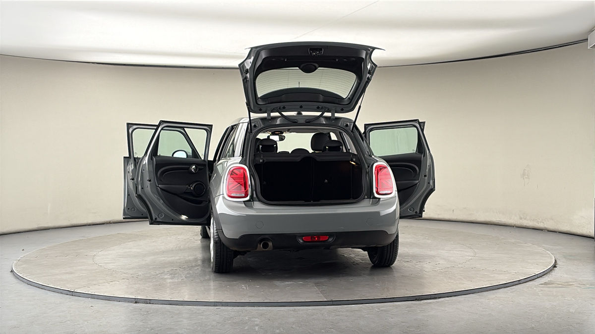 More views of MINI Hatch