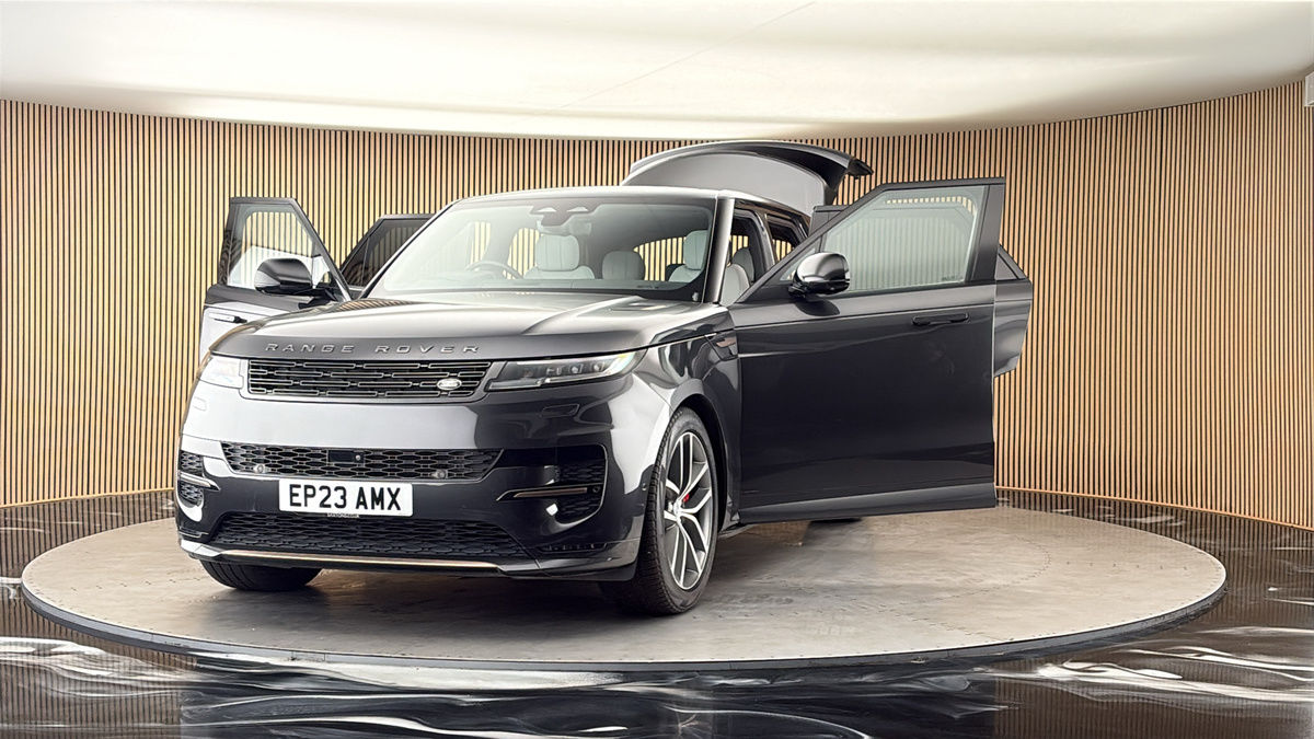 More views of Land Rover Range Rover Sport