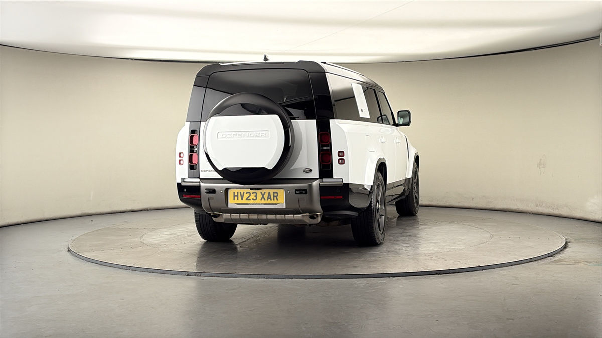 More views of Land Rover Defender 130