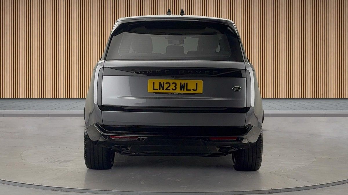 Land Rover Range Rover Image 4