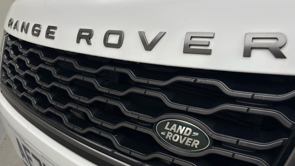 Land Rover Range Rover Sport Image 24
