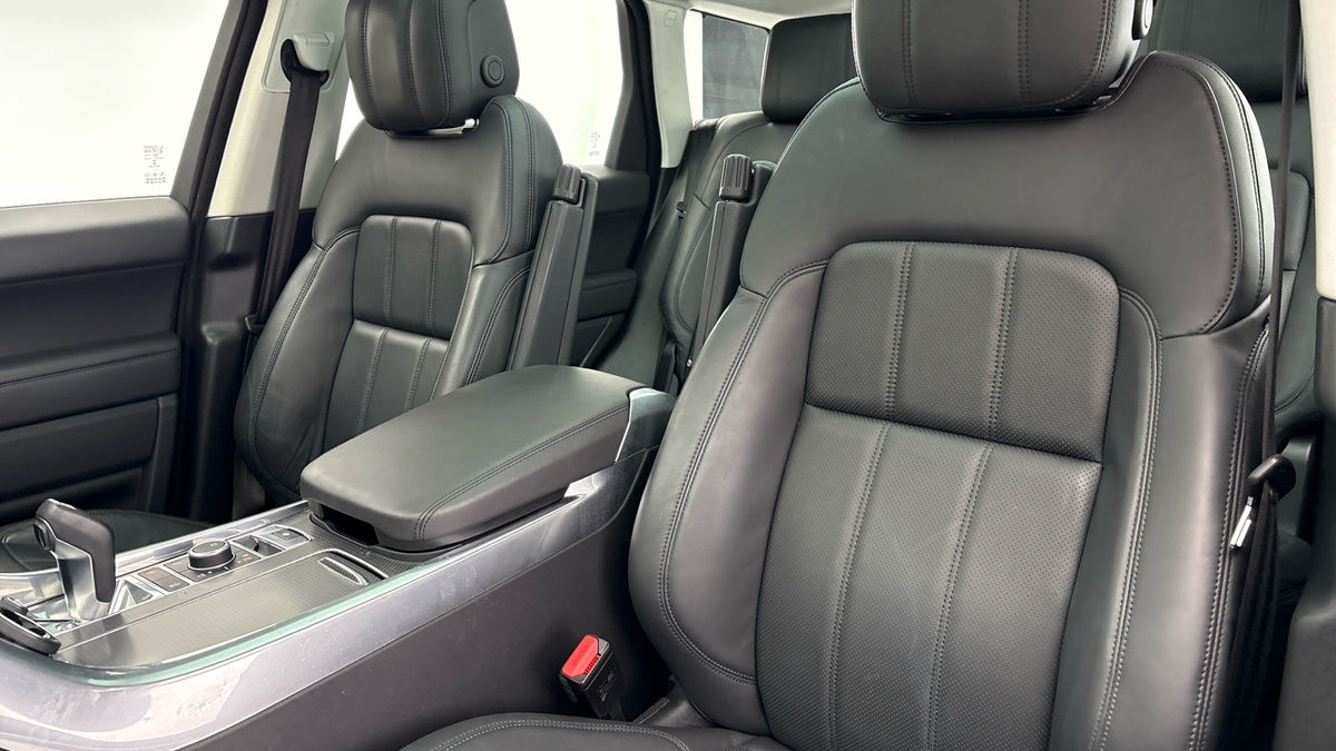 Land Rover Range Rover Sport Image 7
