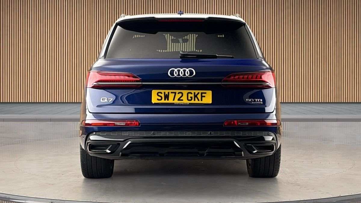 Audi Q7 Image 4