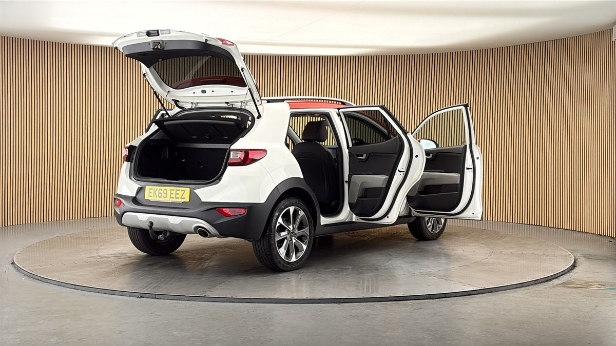 More views of Kia Stonic