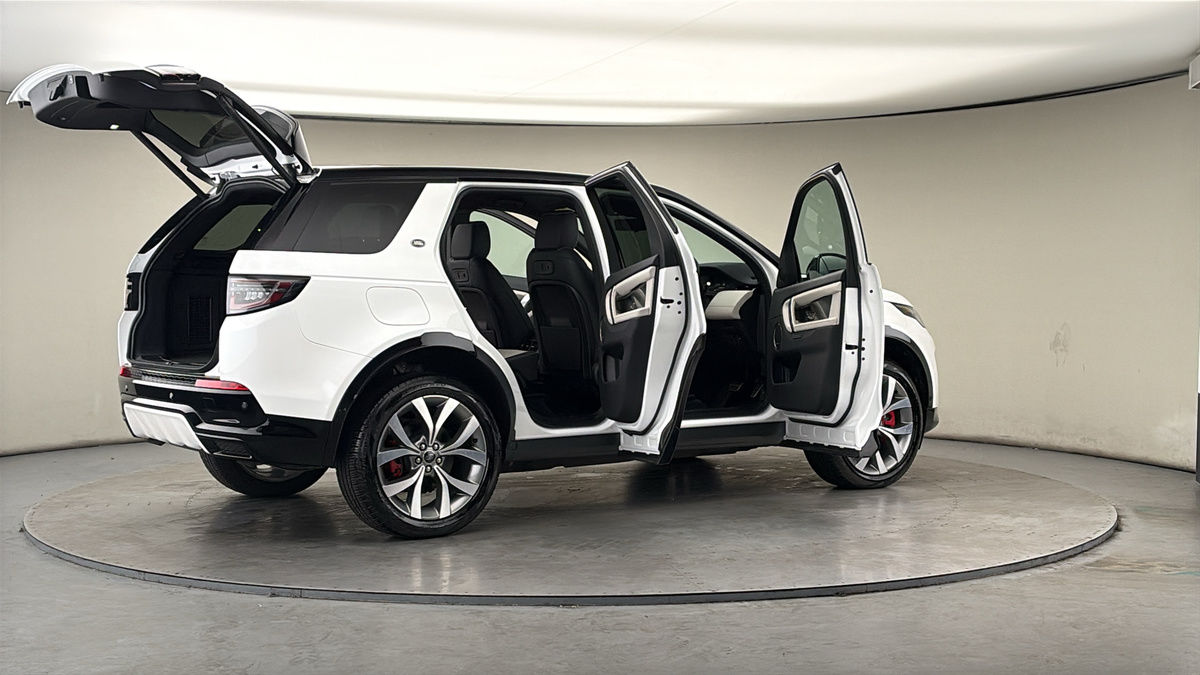 More views of Land Rover Discovery Sport