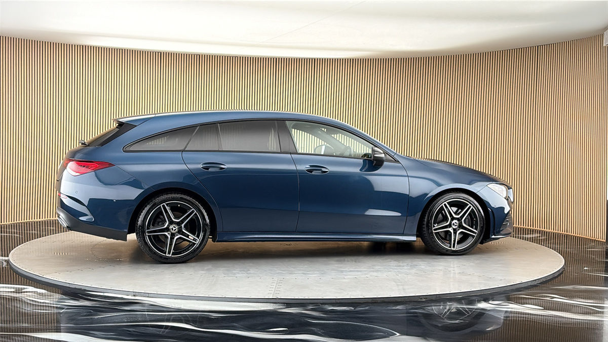 More views of Mercedes-Benz CLA