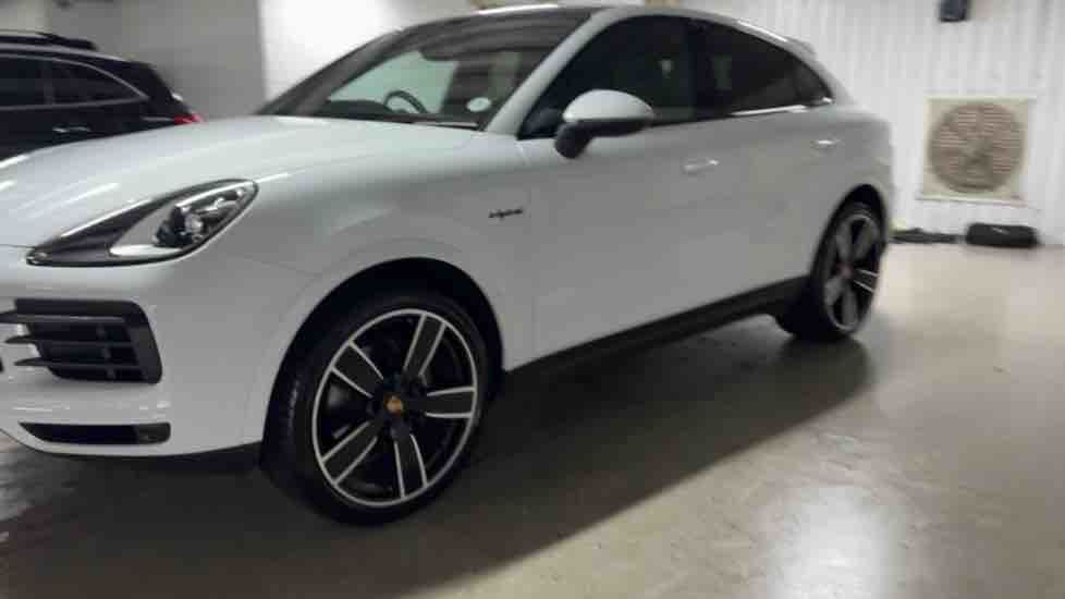 More views of Porsche Cayenne