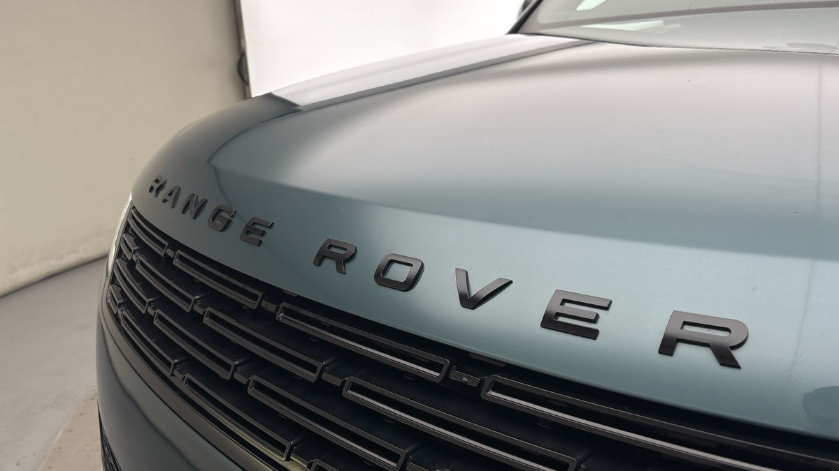 Land Rover Range Rover Sport Image 24