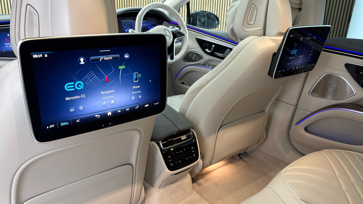 Mercedes-Benz EQS Image 32