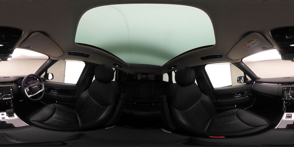 More views of Land Rover Range Rover