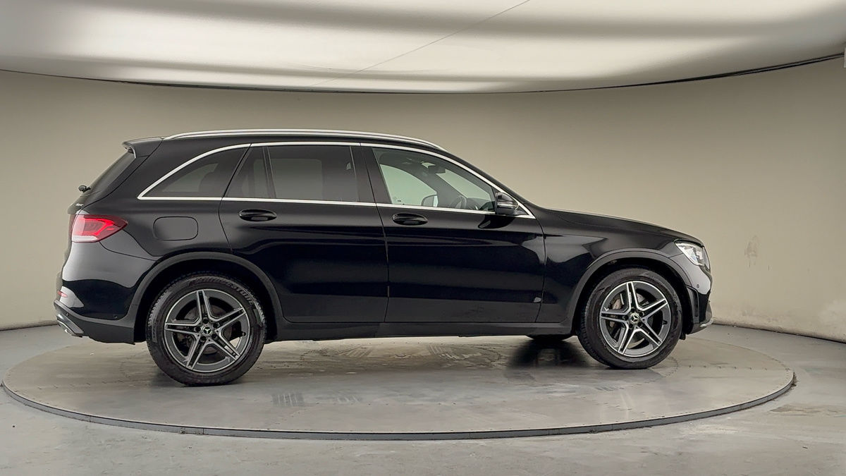 More views of Mercedes-Benz GLC