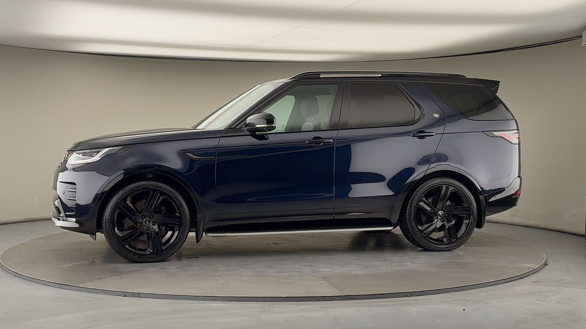 More views of Land Rover Discovery