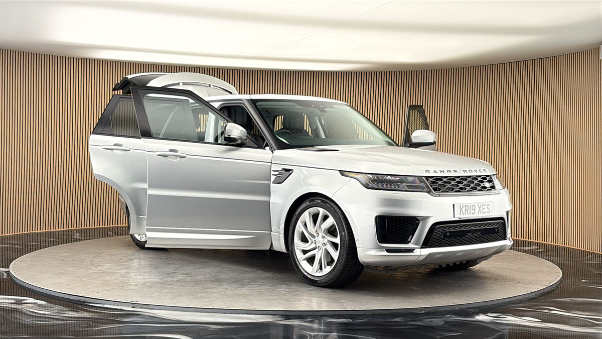 More views of Land Rover Range Rover Sport