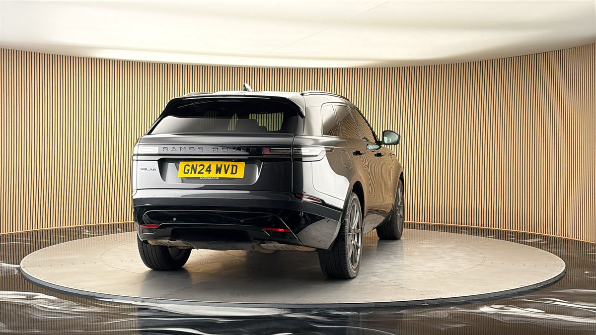 More views of Land Rover Range Rover Velar