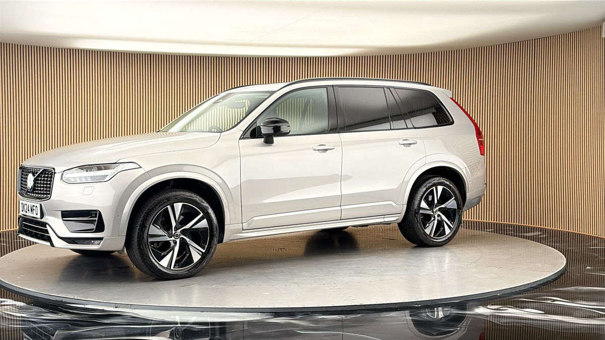 More views of Volvo XC90