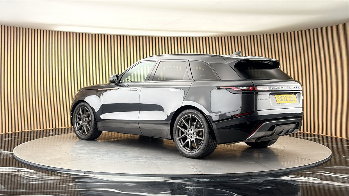 More views of Land Rover Range Rover Velar