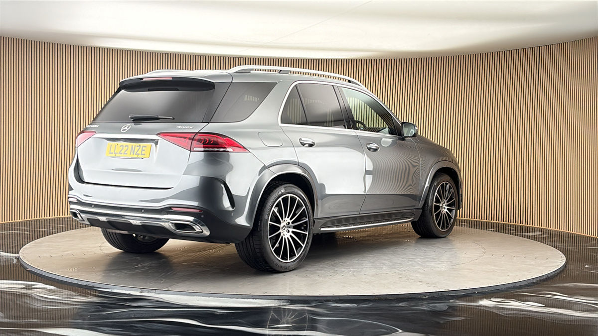 More views of Mercedes-Benz GLE