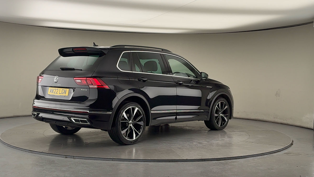 Volkswagen Tiguan Image 21