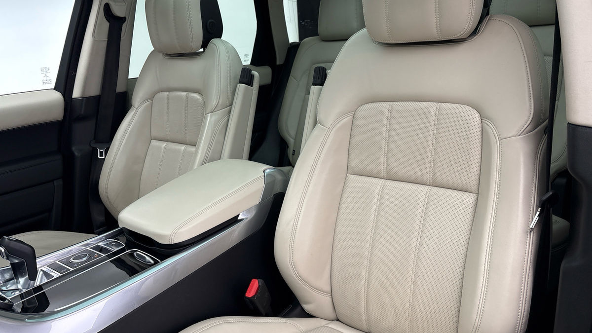 Land Rover Range Rover Sport Image 7