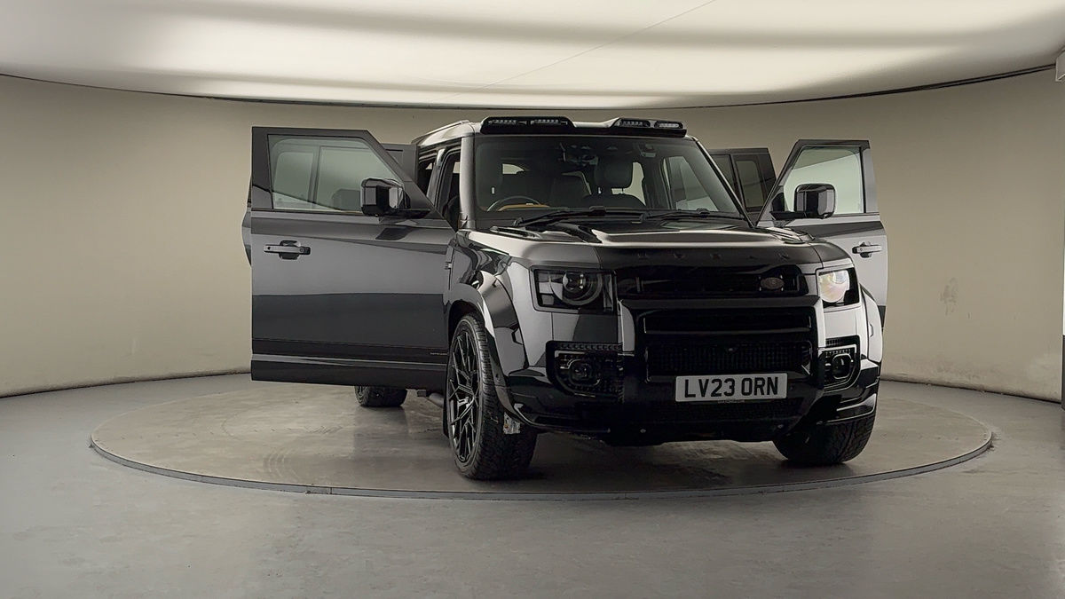 More views of Land Rover Defender 130