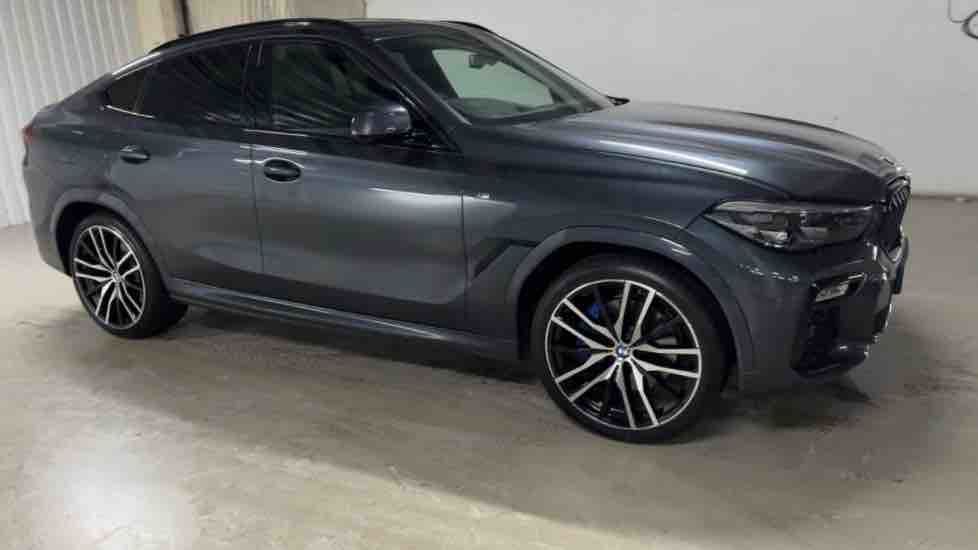 More views of BMW X6