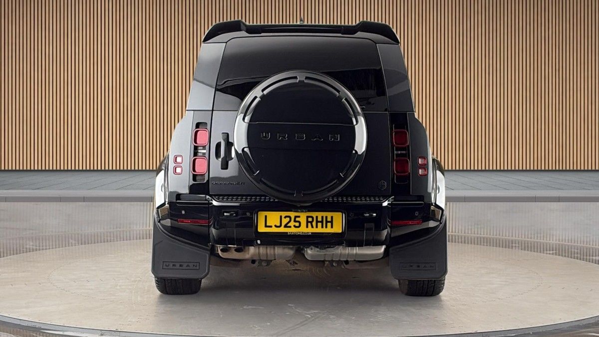 Land Rover Defender 90 Urban Image 4