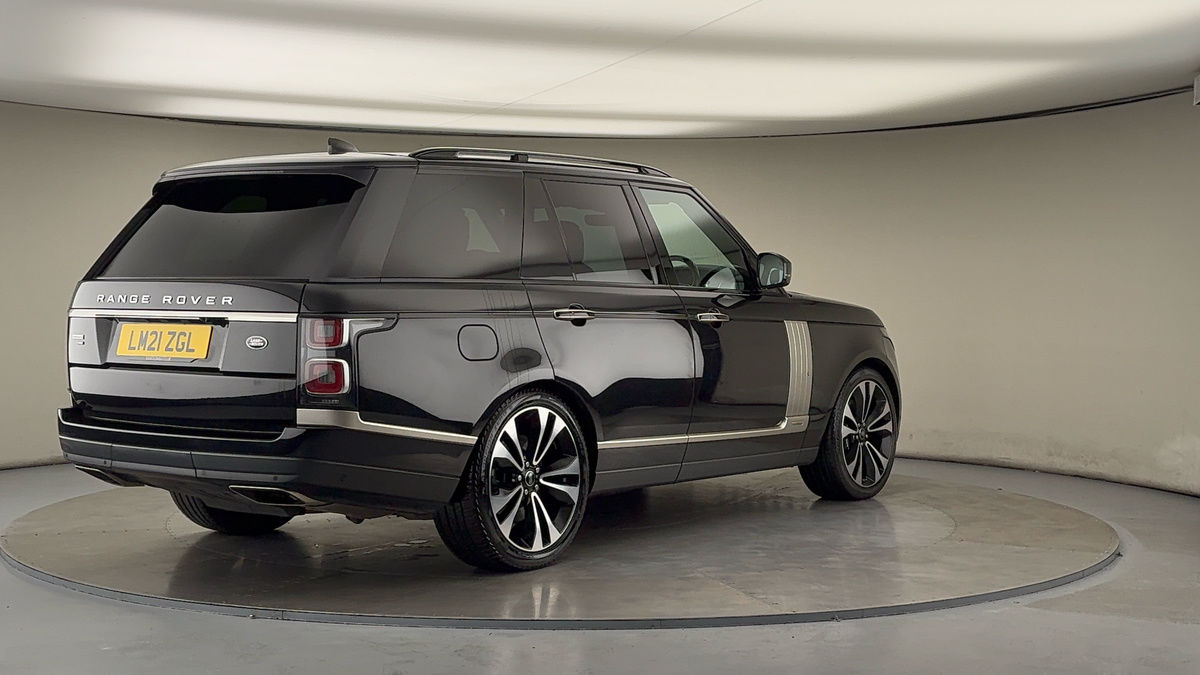 More views of Land Rover Range Rover