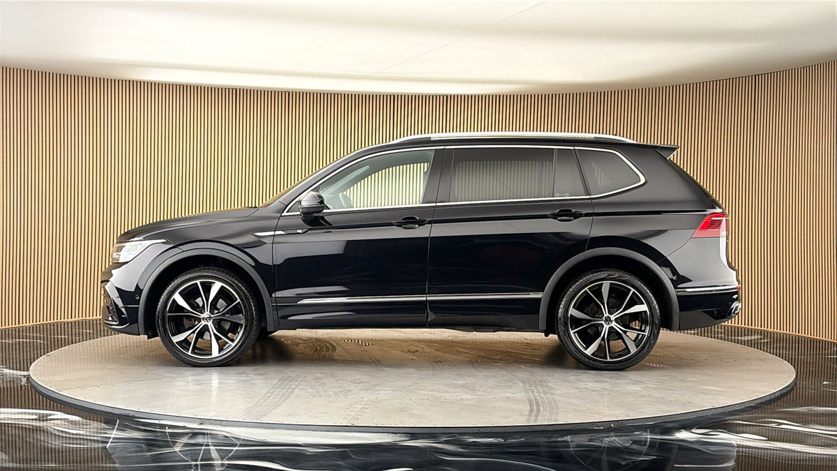 Volkswagen Tiguan Allspace Image 15