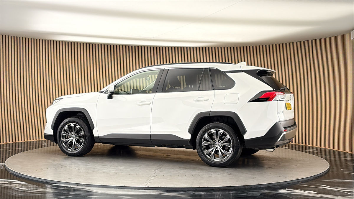 More views of Toyota RAV4