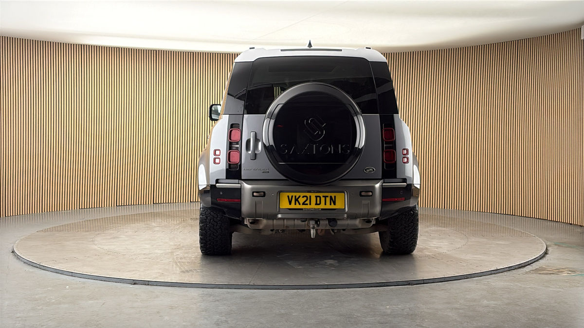 More views of Land Rover Defender 110