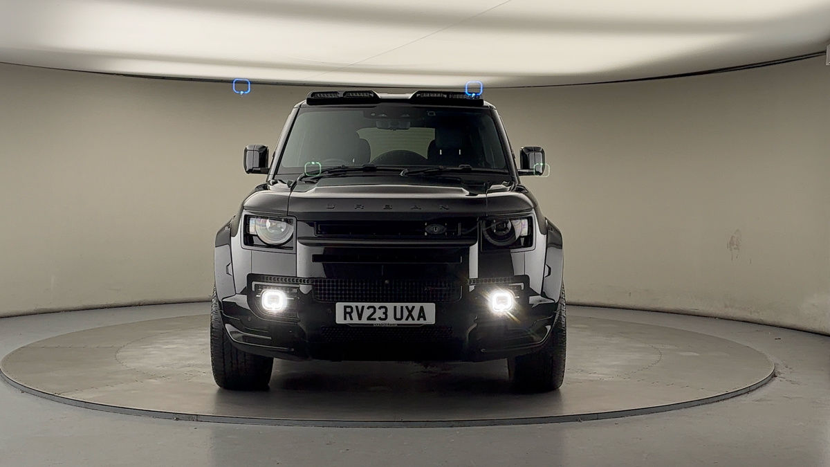 Land Rover Defender 110 Urban Image 3