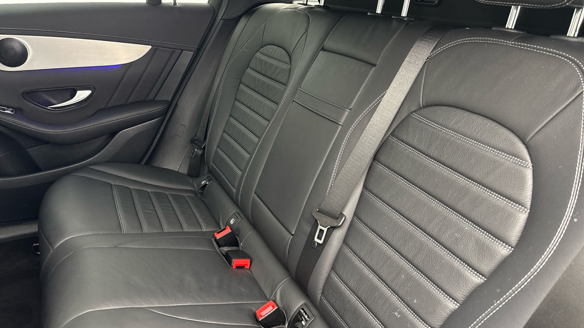 Mercedes-Benz GLC Image 8