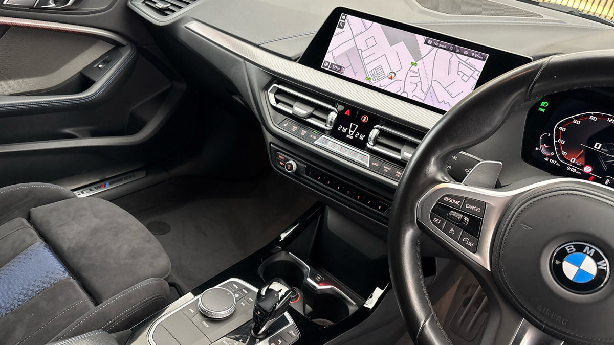 BMW 1 Series Image 18