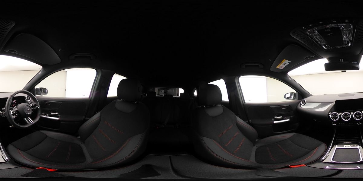 More views of Mercedes-Benz GLA