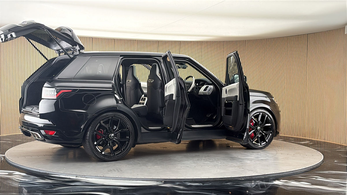 More views of Land Rover Range Rover Sport