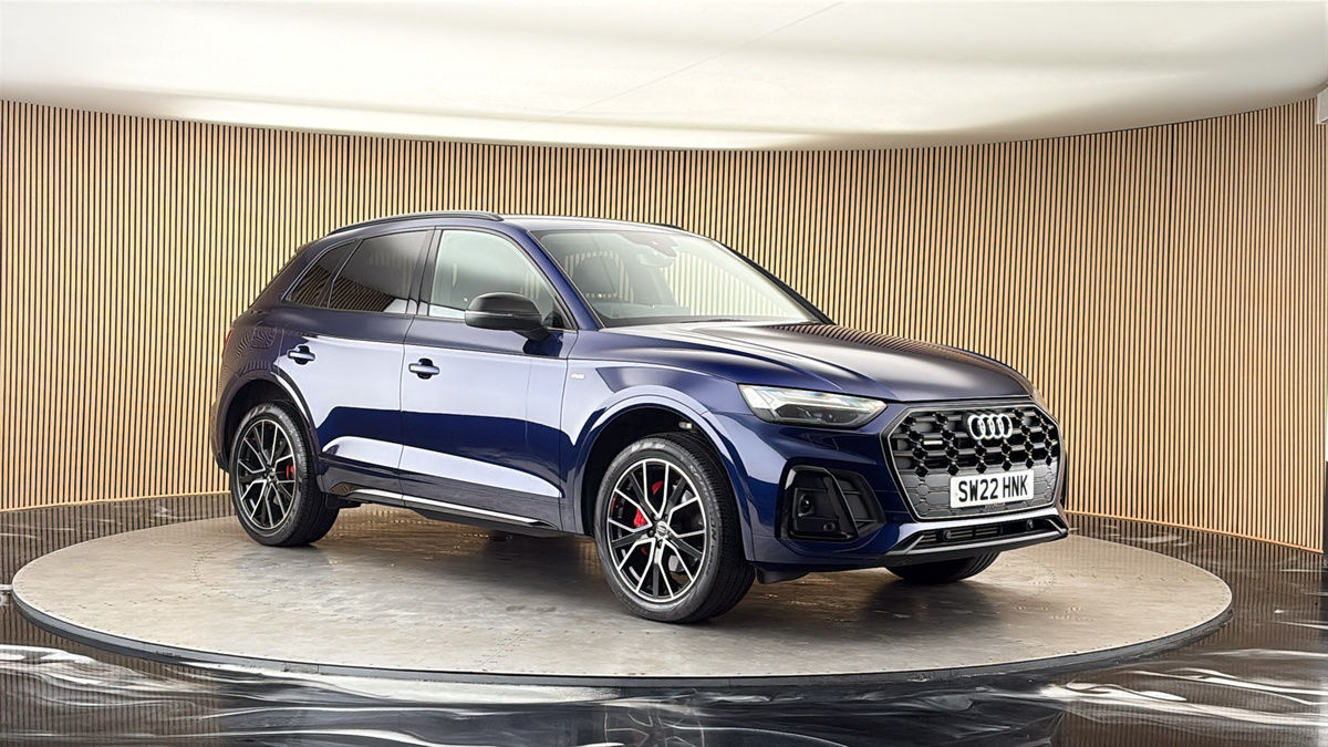 More views of Audi Q5