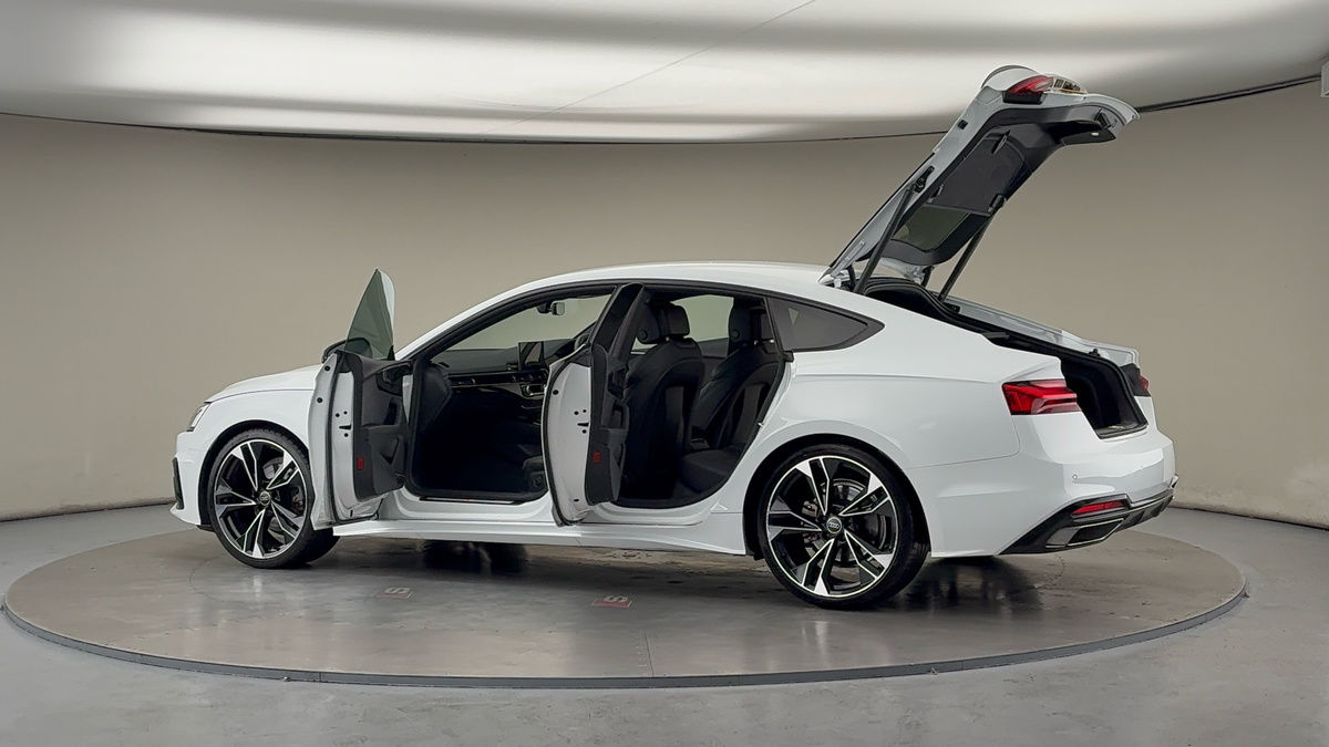 More views of Audi A5