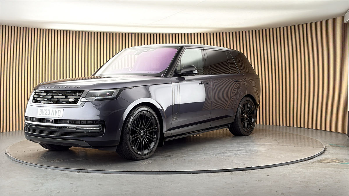 More views of Land Rover Range Rover