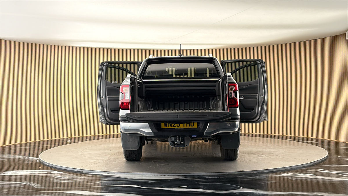 More views of Ford Ranger