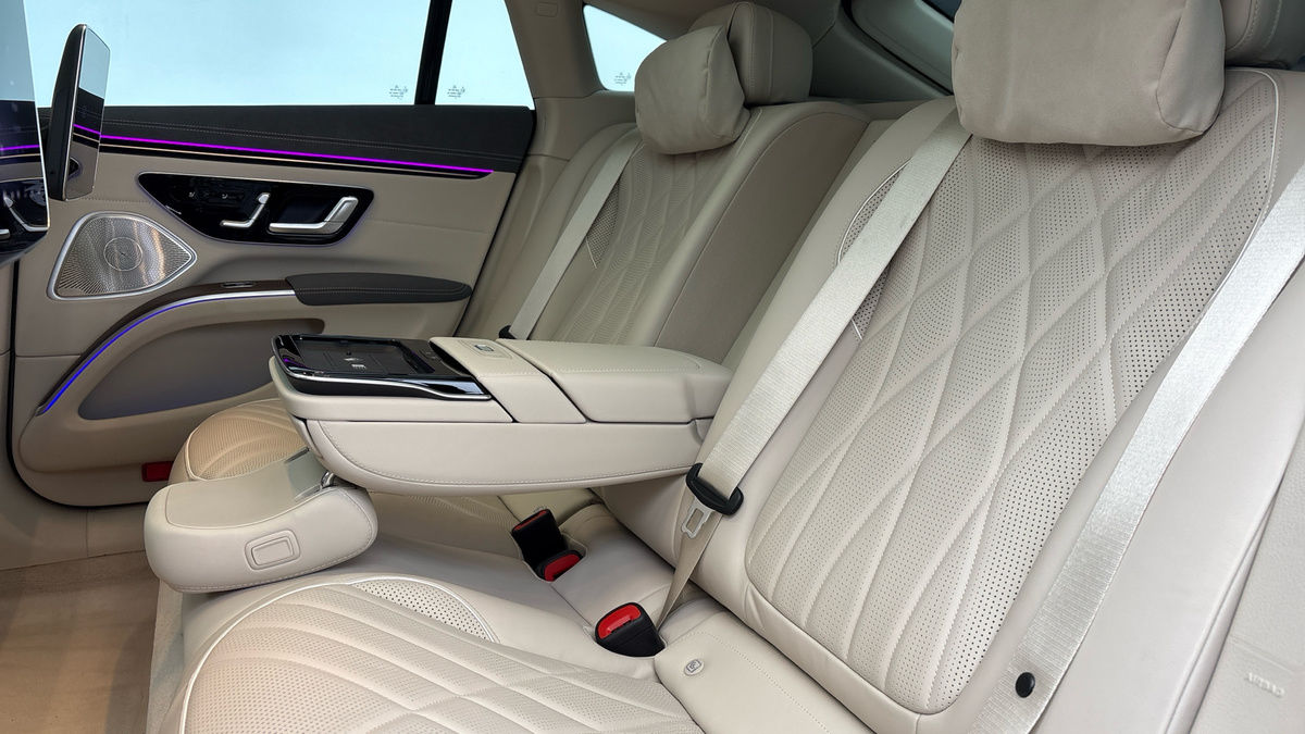 Mercedes-Benz EQS Image 9