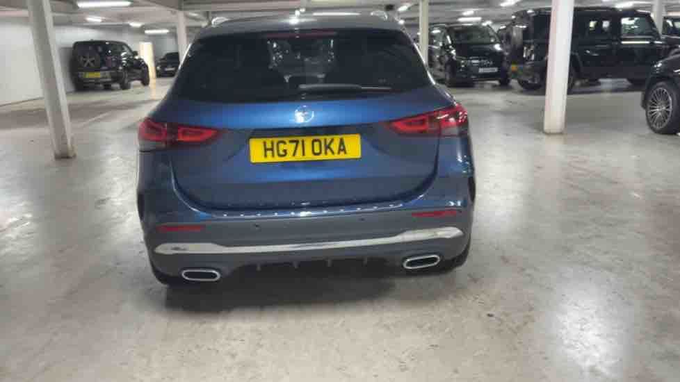 More views of Mercedes-Benz GLA